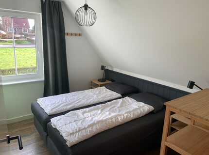 Grünes Schlafzimmer